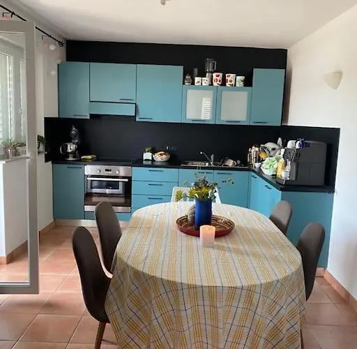 Casa Fumica Apartman Palit