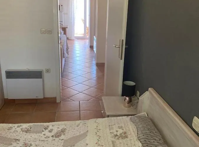 Casa Fumica * Palit